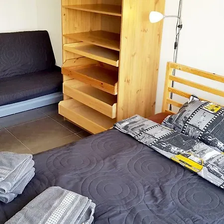 Walk Distance To Mokotow Business Park * Warszawa