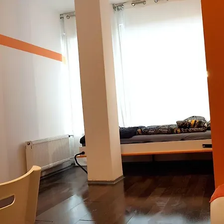 Walk Distance To Mokotow Business Park * Warszawa