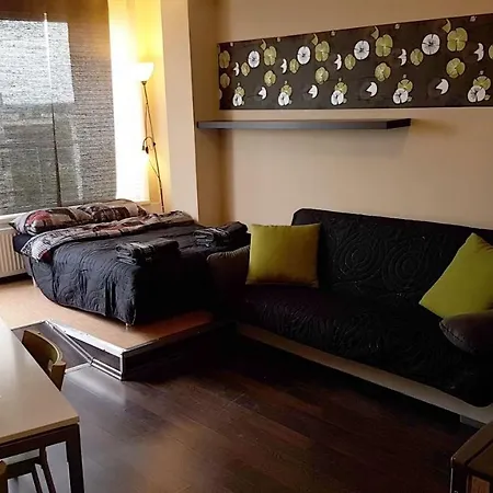 Walk Distance To Mokotow Business Park Apartment *