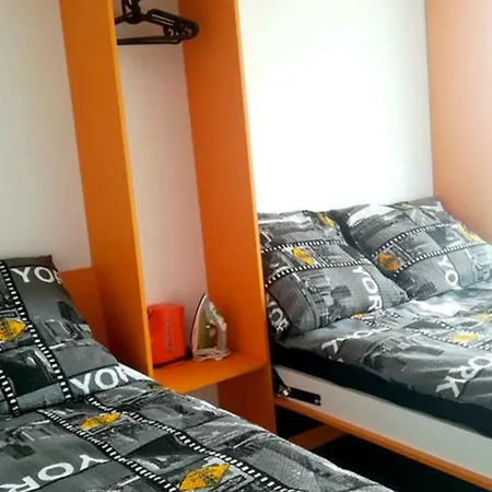 Walk Distance To Mokotow Business Park Apartment *