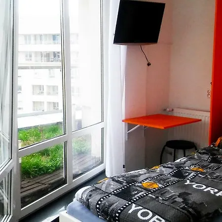 Walk Distance To Mokotow Business Park Apartment *
