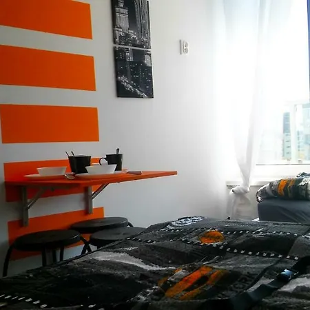 Apartment Walk Distance To Mokotow Business Park Warsaw