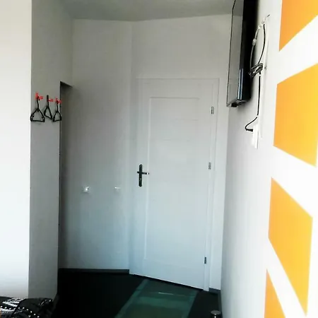 Walk Distance To Mokotow Business Park Apartment *