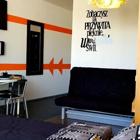 Apartment Walk Distance To Mokotow Business Park Warsaw