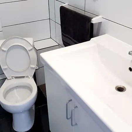 Walk Distance To Mokotow Business Park Apartament