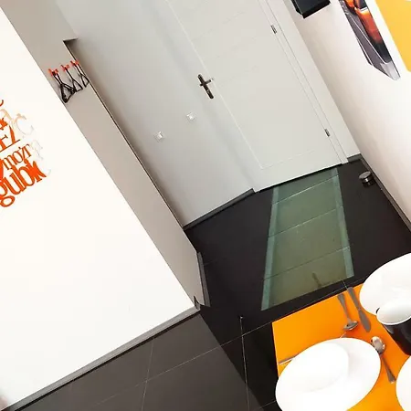 Walk Distance To Mokotow Business Park