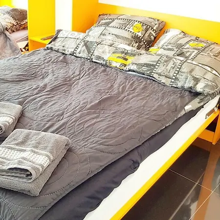 Walk Distance To Mokotow Business Park Lejlighed