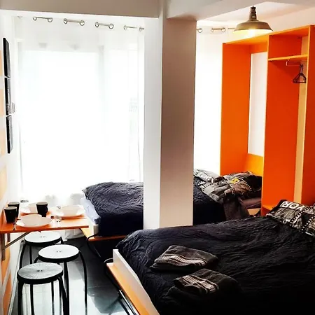 Walk Distance To Mokotow Business Park Warszawa