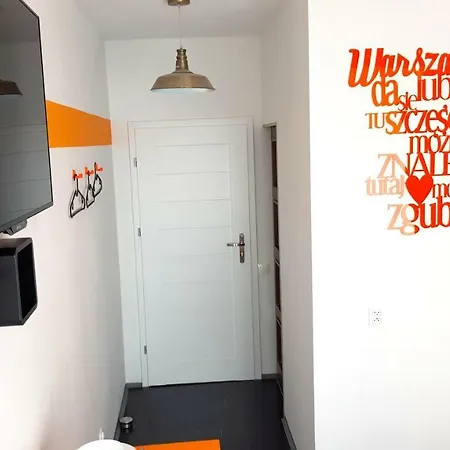 Walk Distance To Mokotow Business Park *